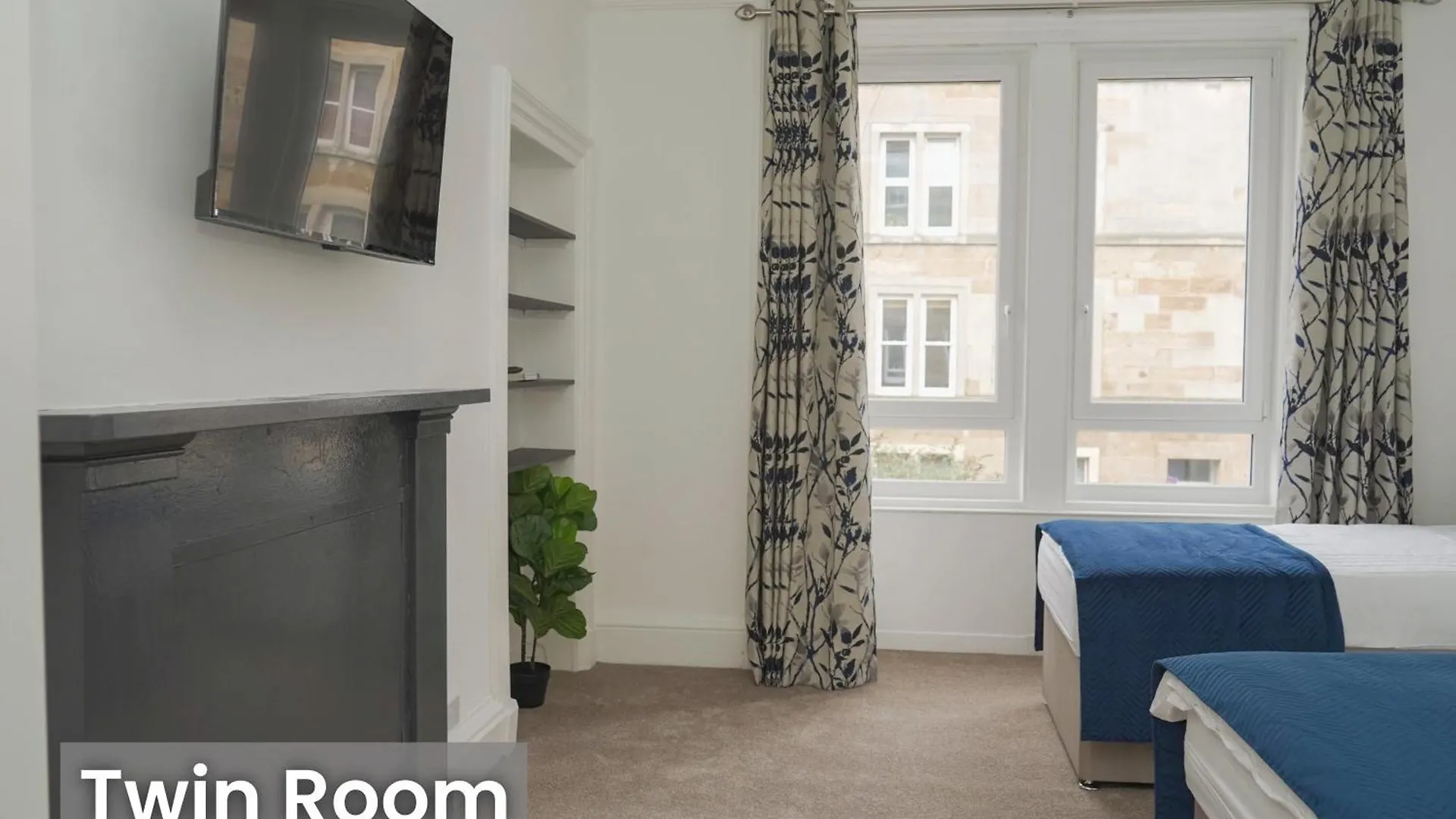 Edinburgh Modern Apartment In Haymarket, City Centre